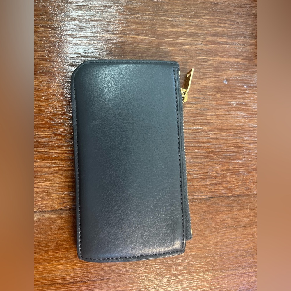 YSL Grey Card Holder with Gold Logo - Picture 2 of 6